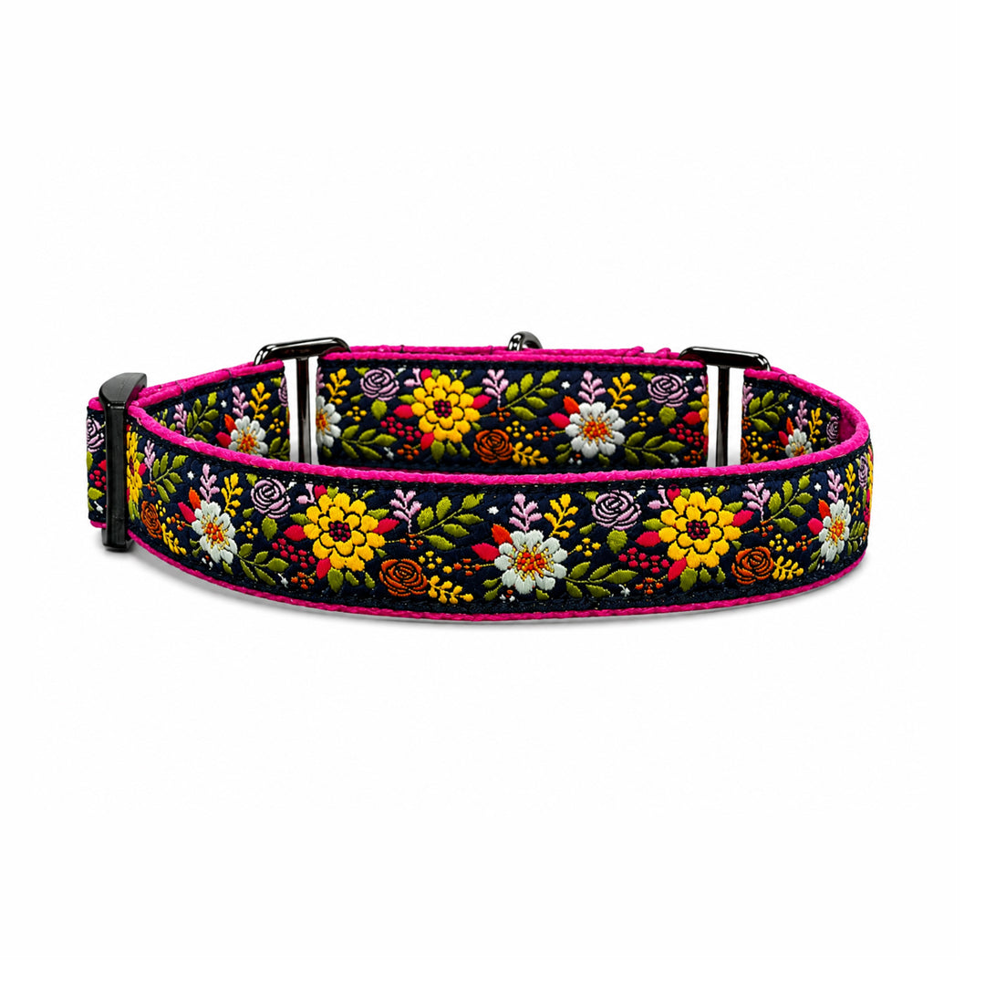ARAMESH Coastal Bloom Cotton Martingale Collar